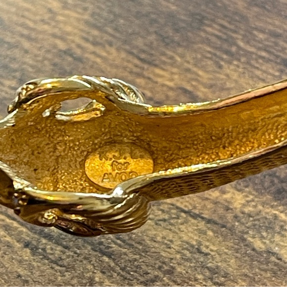 Vintage KJL Kenneth Jay Lane for Avon Gold Ram Bracelet - Picture 4 of 6